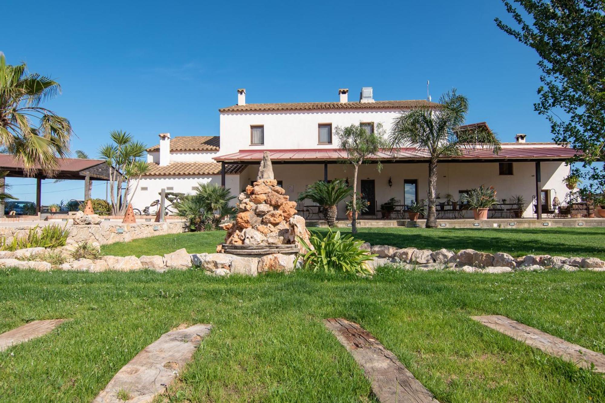 Masia Tinet Deltebre Exterior foto